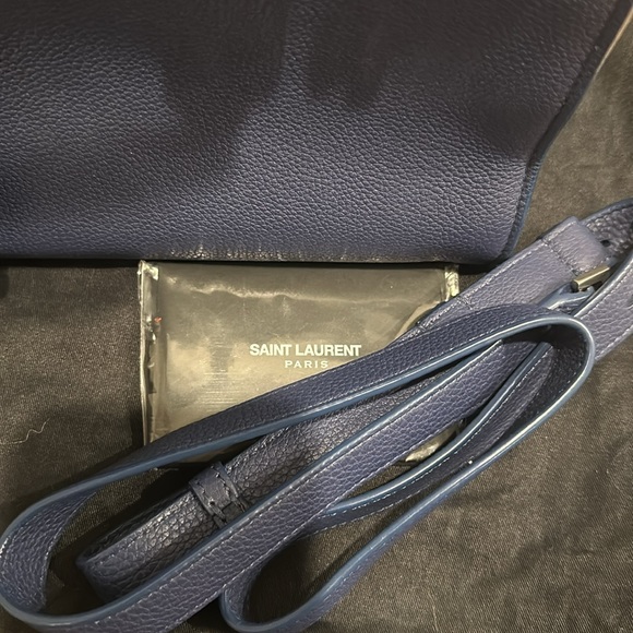 Saint Laurent
Baby Sac De Jour shoulder/crossbody bag - Picture 3 of 15